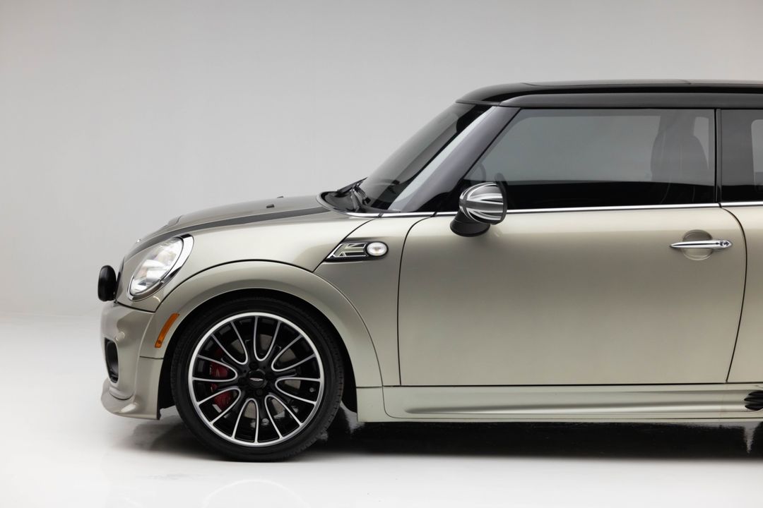 2010 MINI Cooper John Cooper Works