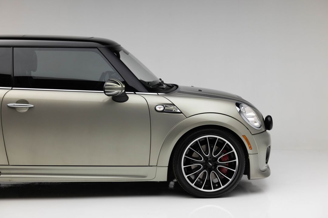 2010 MINI Cooper John Cooper Works