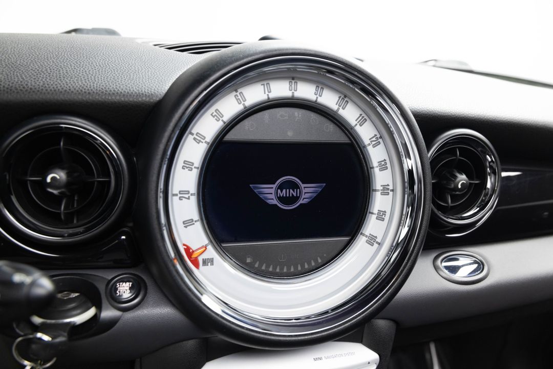 2010 MINI Cooper John Cooper Works