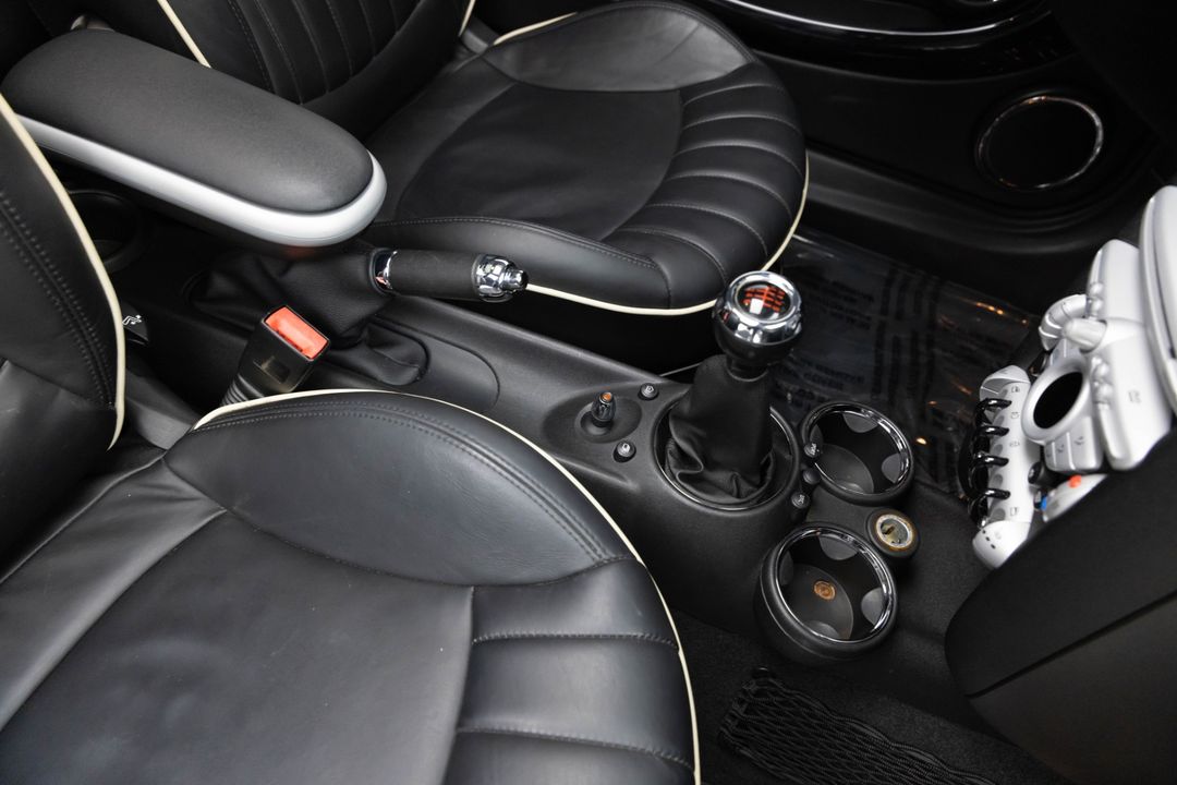 2010 MINI Cooper John Cooper Works