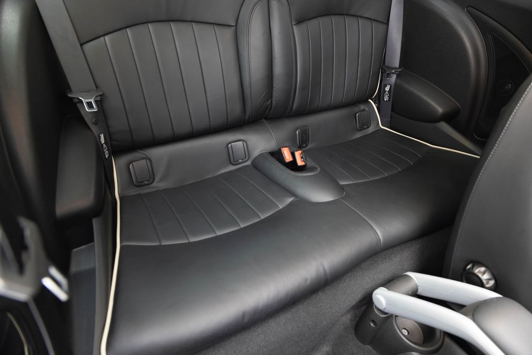 2010 MINI Cooper John Cooper Works