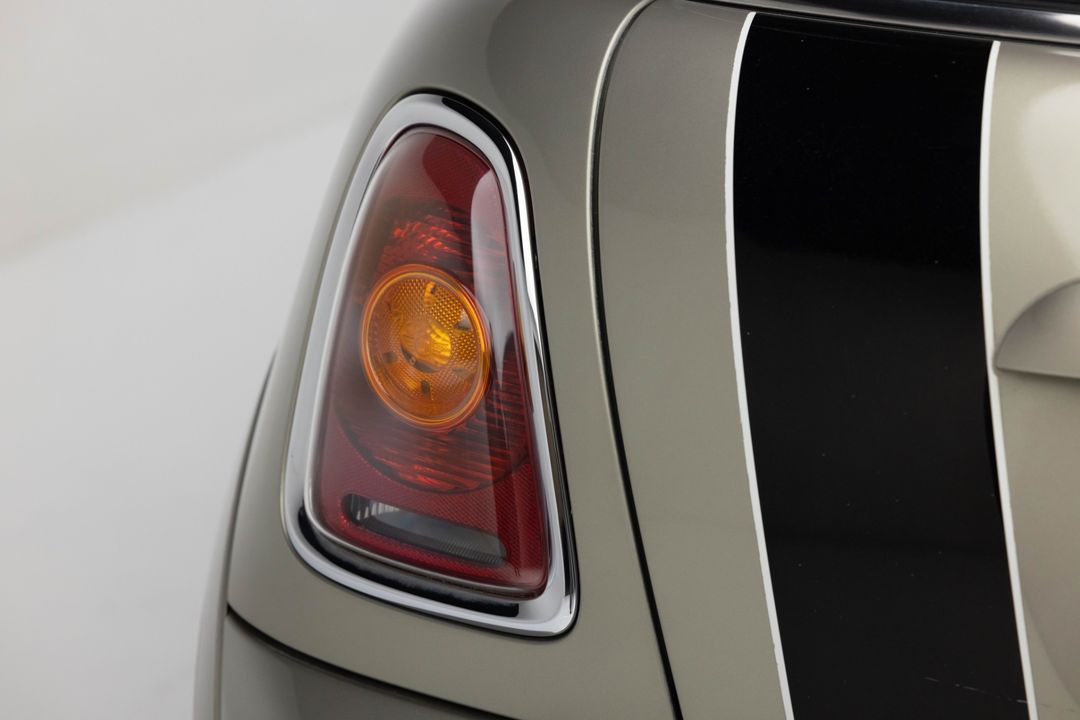 2010 MINI Cooper John Cooper Works