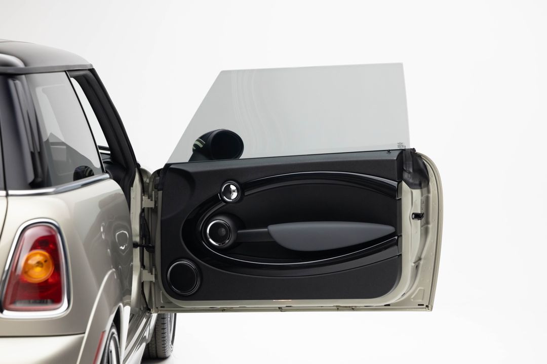 2010 MINI Cooper John Cooper Works