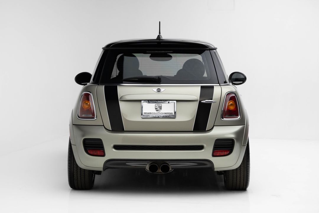 2010 MINI Cooper John Cooper Works