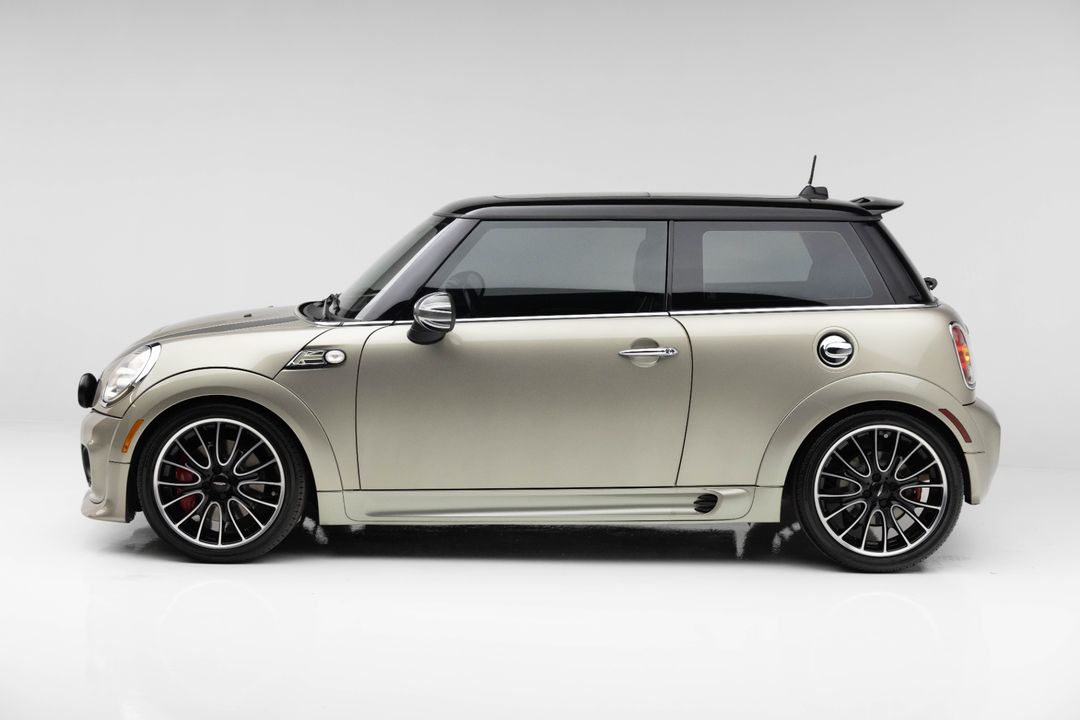 2010 MINI Cooper John Cooper Works