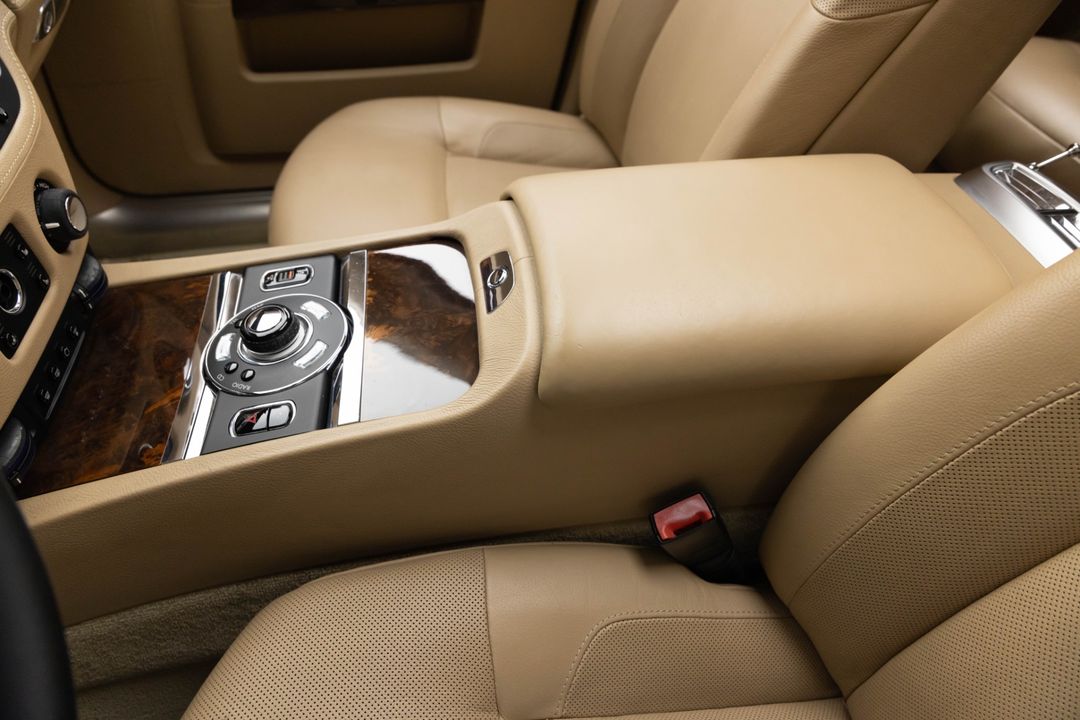 2010 Rolls-Royce Ghost