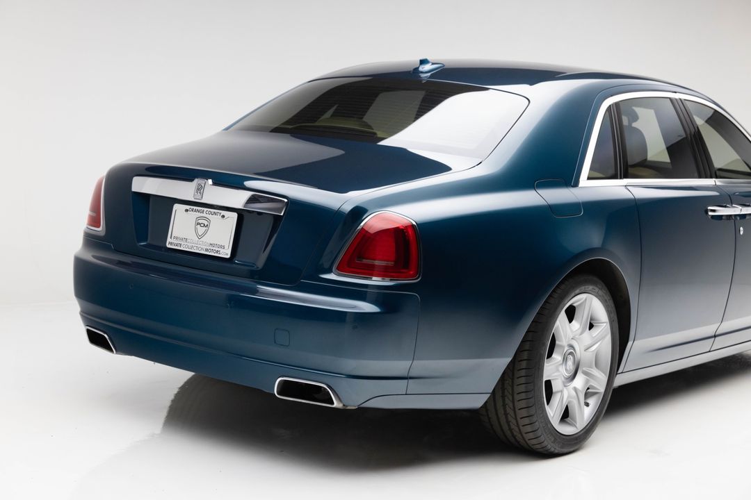 2010 Rolls-Royce Ghost