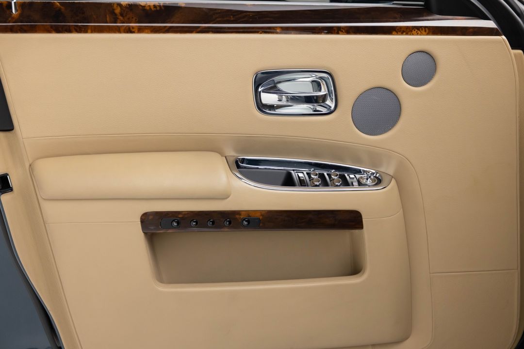 2010 Rolls-Royce Ghost
