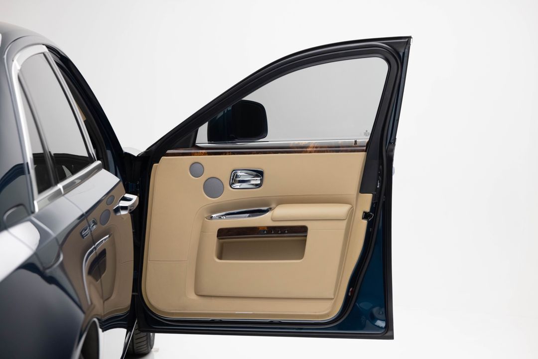 2010 Rolls-Royce Ghost