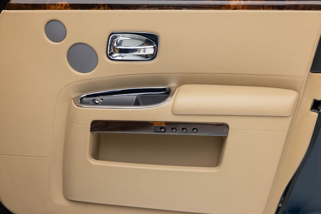 2010 Rolls-Royce Ghost