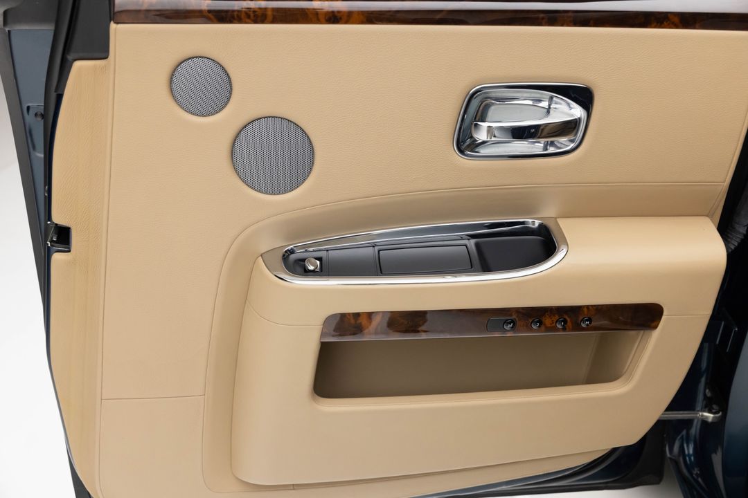 2010 Rolls-Royce Ghost