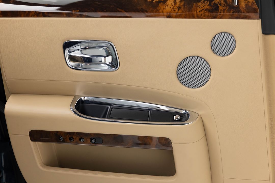 2010 Rolls-Royce Ghost