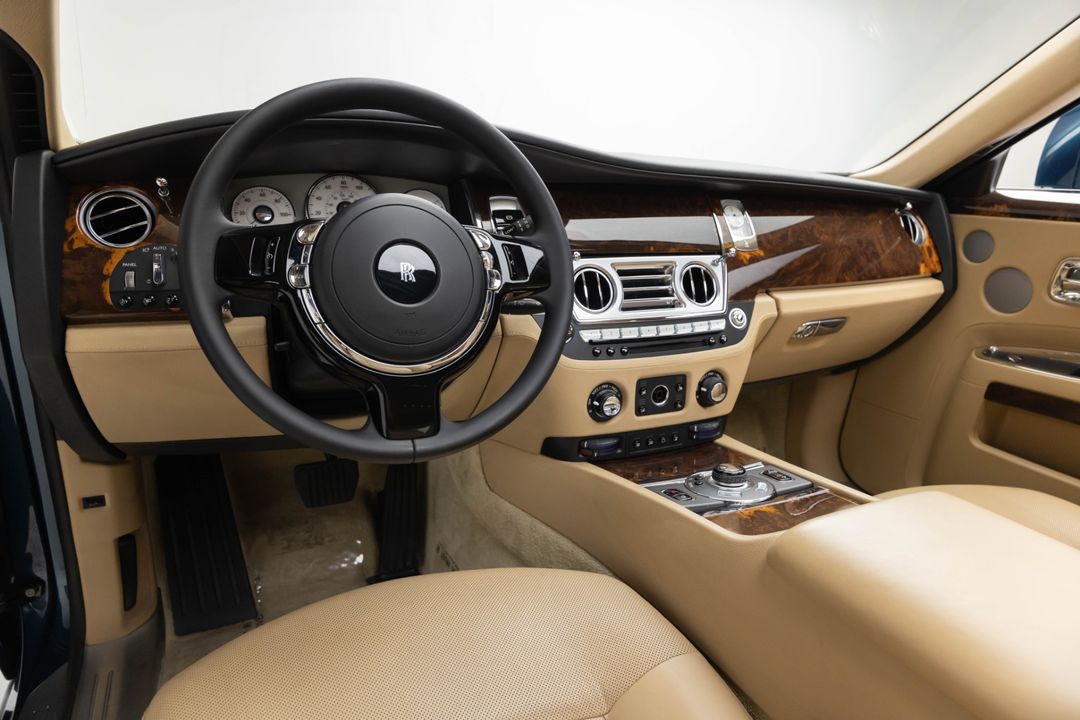 2010 Rolls-Royce Ghost