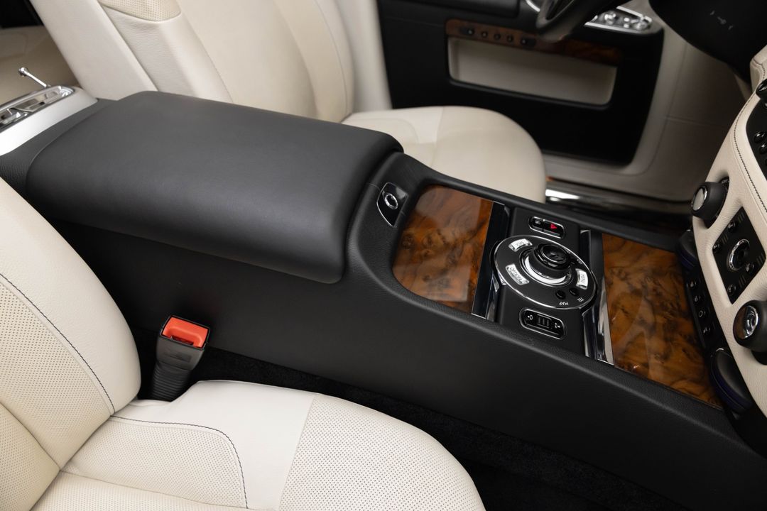 2012 Rolls-Royce Ghost