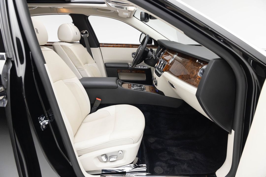 2012 Rolls-Royce Ghost