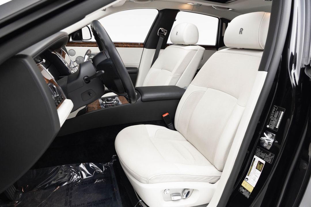 2012 Rolls-Royce Ghost