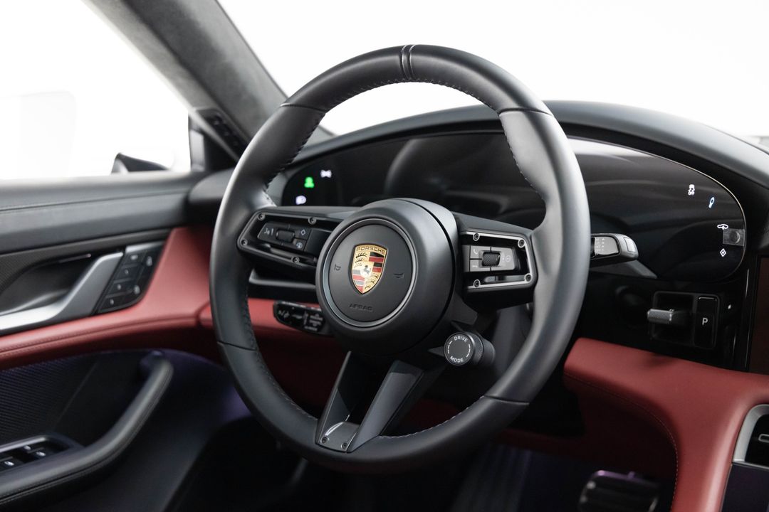 2024 Porsche Taycan Turbo S
