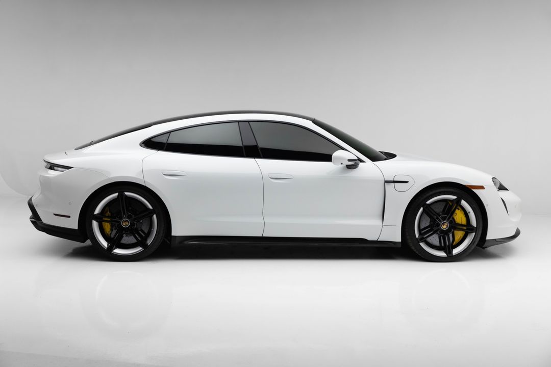 2024 Porsche Taycan Turbo S