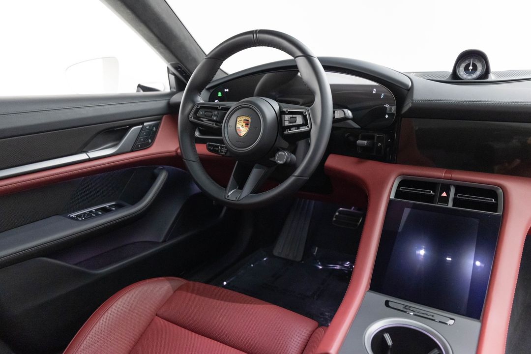 2024 Porsche Taycan Turbo S