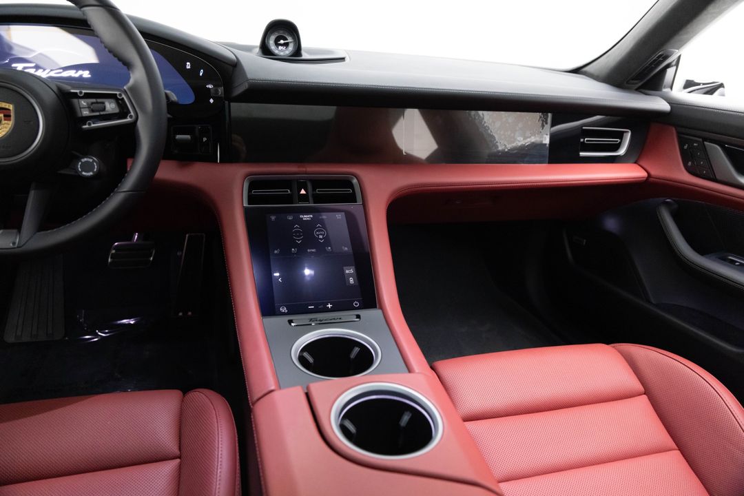 2024 Porsche Taycan Turbo S