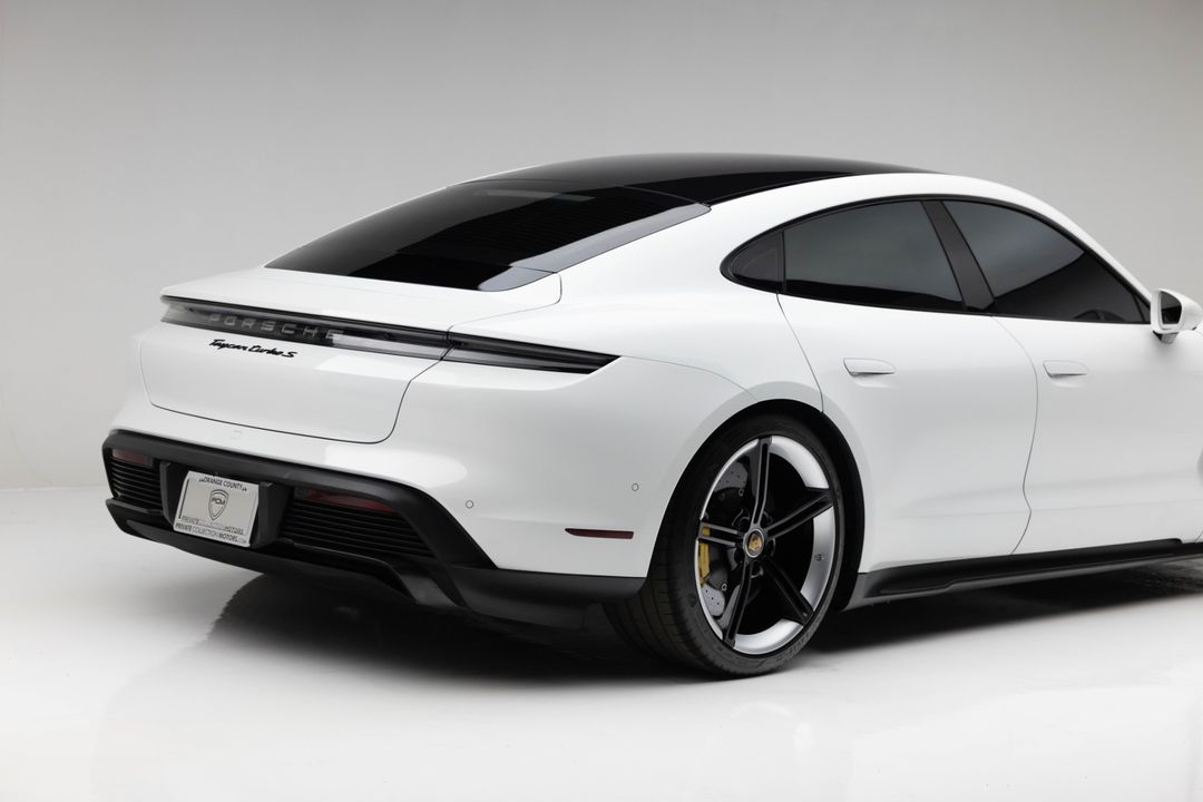 2024 Porsche Taycan Turbo S