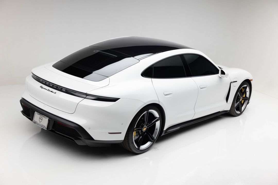 2024 Porsche Taycan Turbo S
