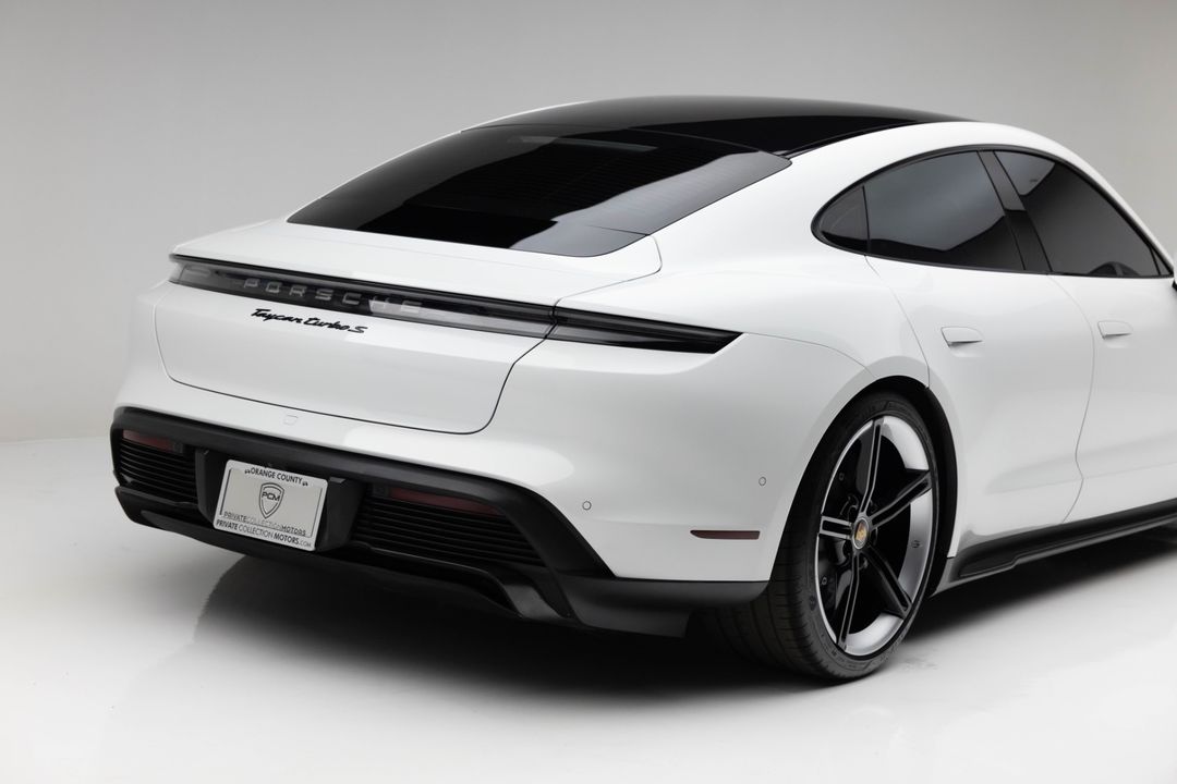 2024 Porsche Taycan Turbo S