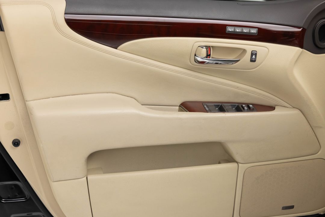 2009 Lexus LS 460