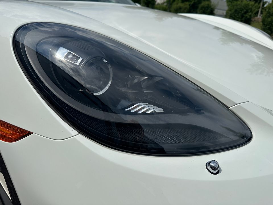 2018 Porsche 718 Cayman