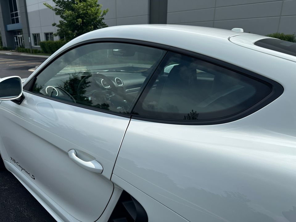 2018 Porsche 718 Cayman