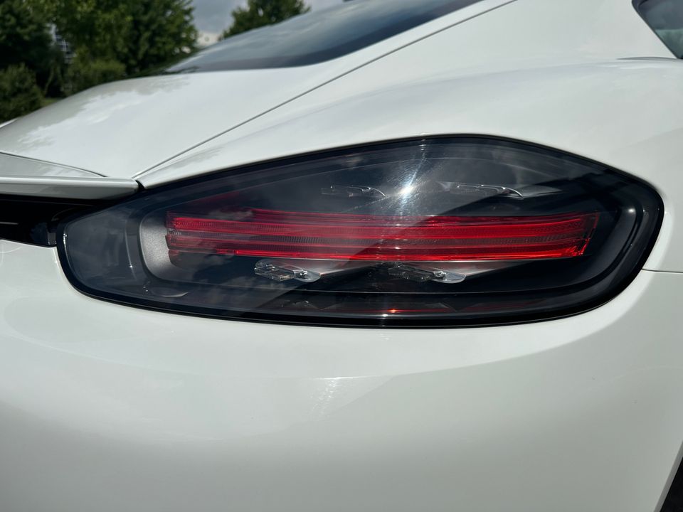2018 Porsche 718 Cayman