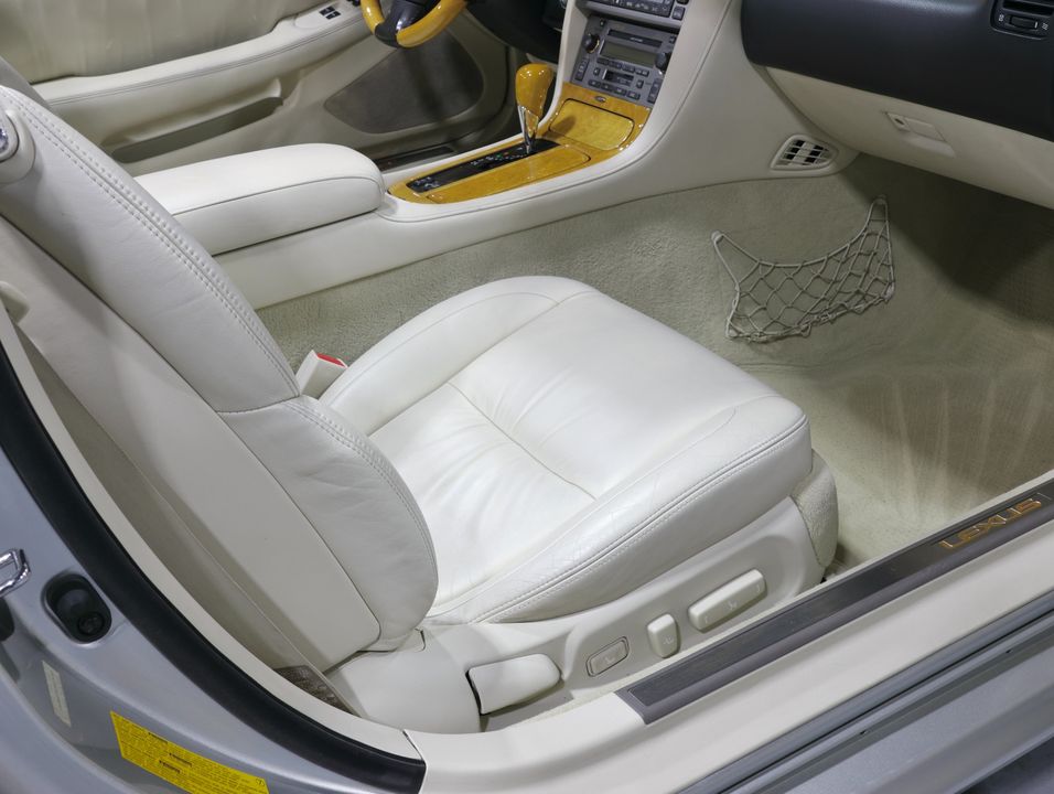 2002 Lexus SC 430