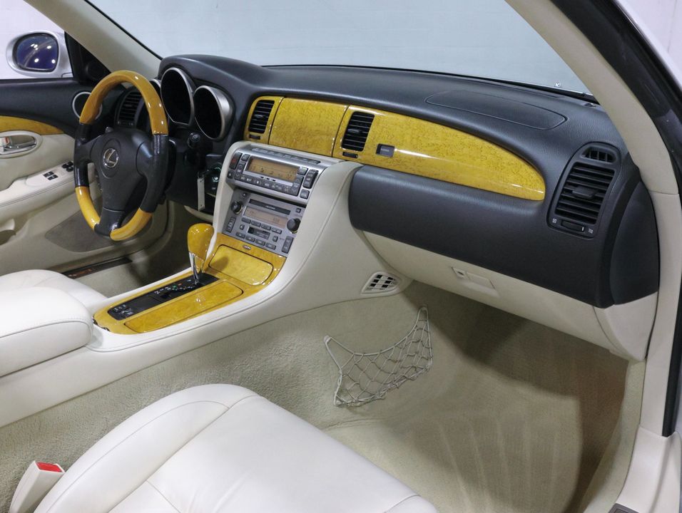 2002 Lexus SC 430