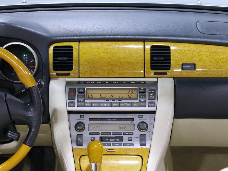 2002 Lexus SC 430