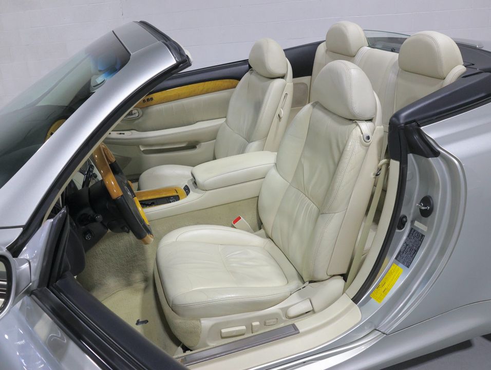 2002 Lexus SC 430