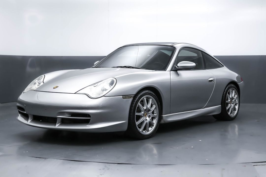 2002 PORSCHE 911