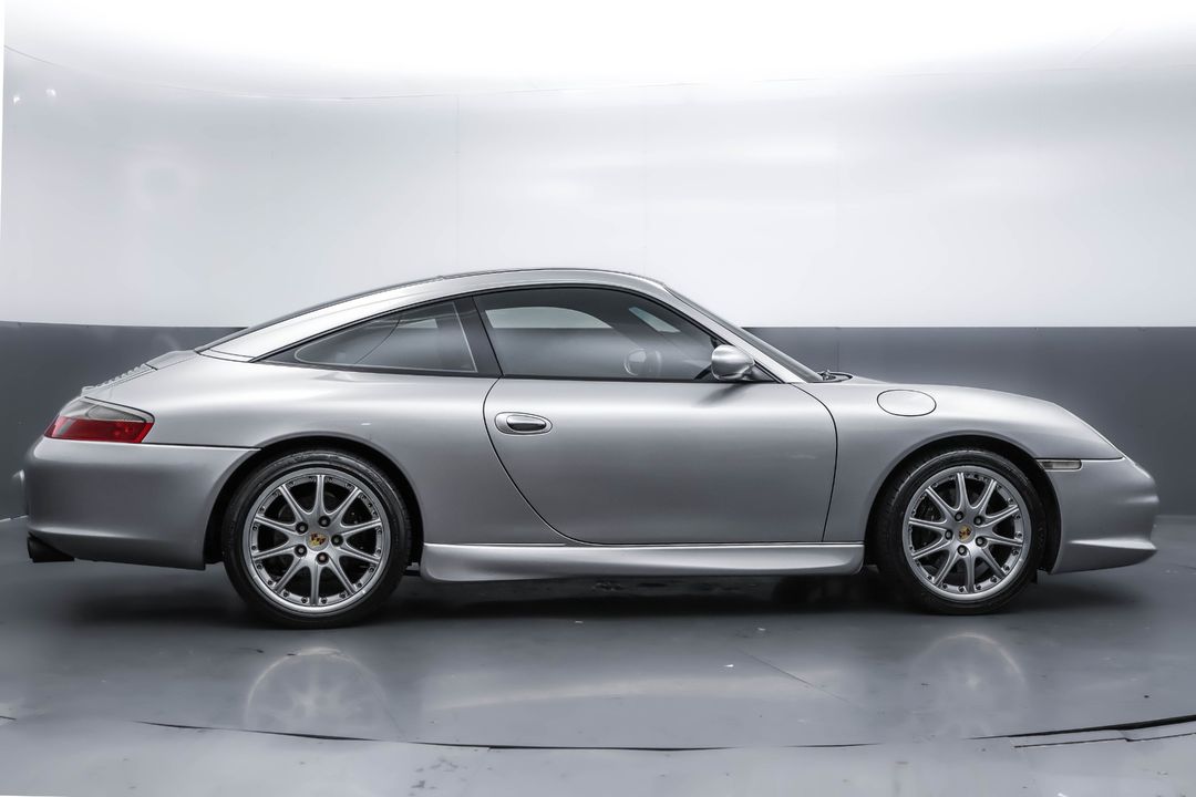 2002 PORSCHE 911