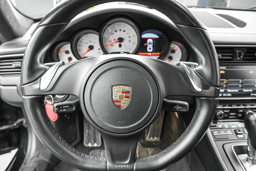 2013 PORSCHE 911
