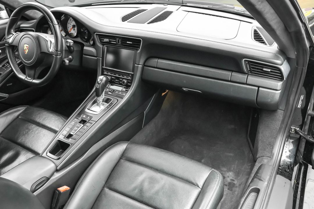 2013 PORSCHE 911