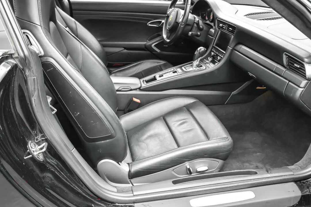 2013 PORSCHE 911