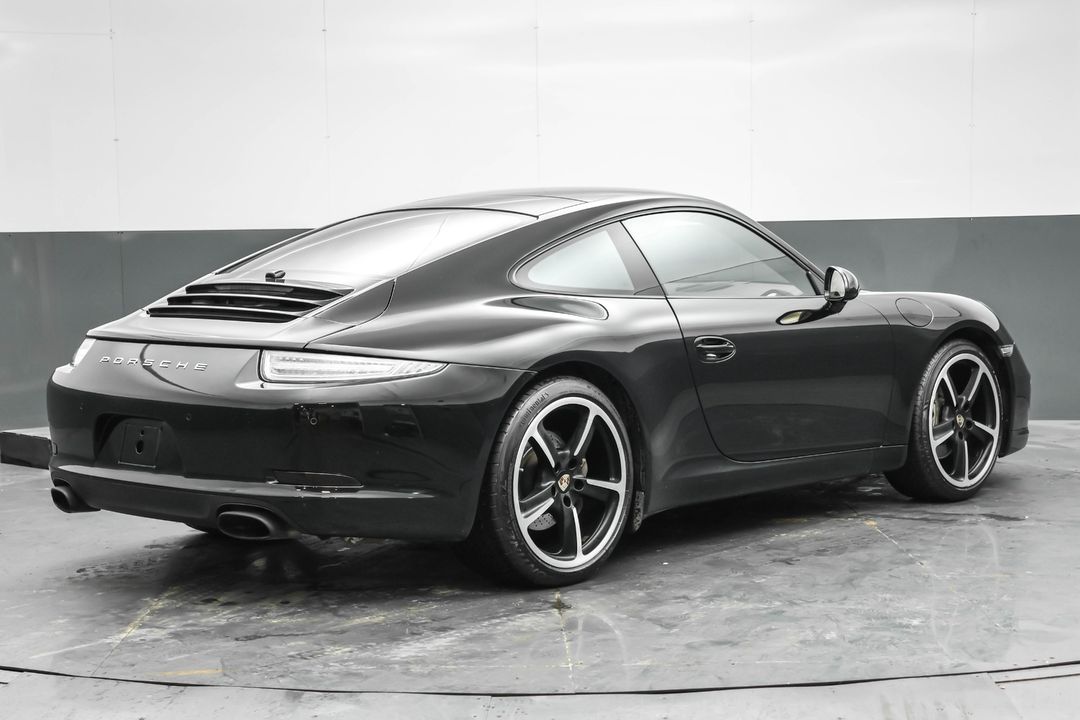 2013 PORSCHE 911