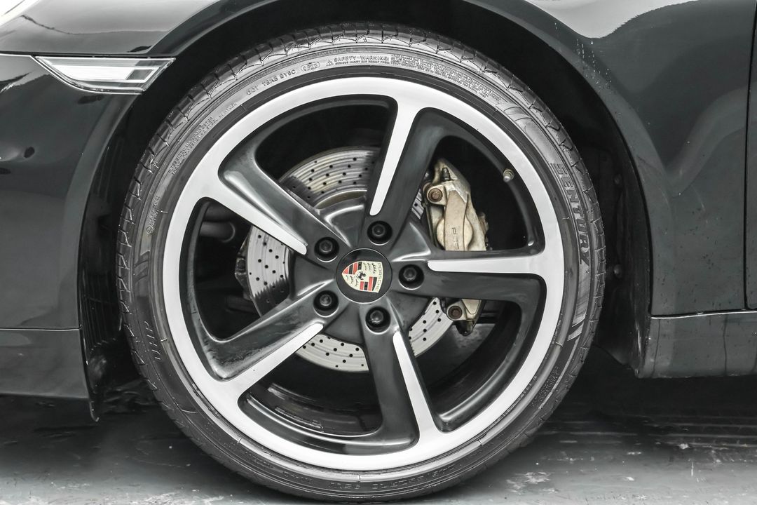 2013 PORSCHE 911