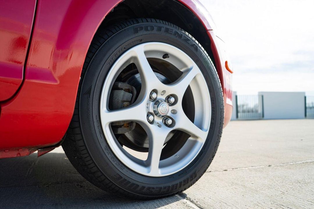 2001 Toyota MR2