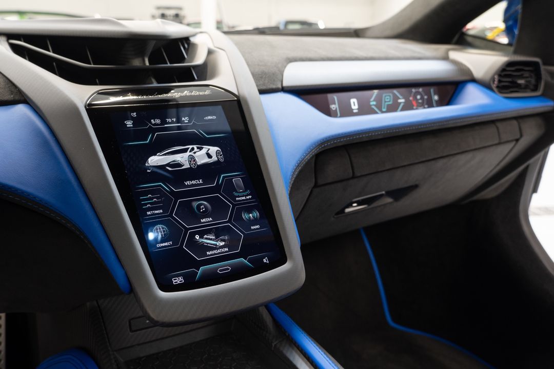 2024 Lamborghini Revuelto