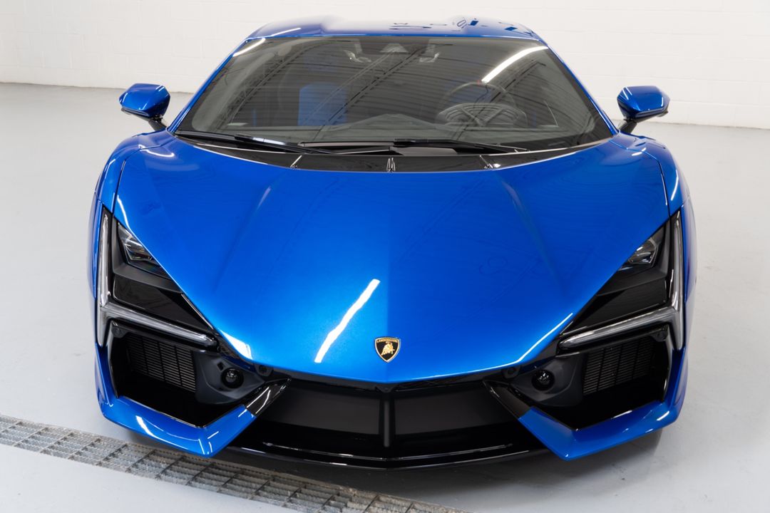 2024 Lamborghini Revuelto