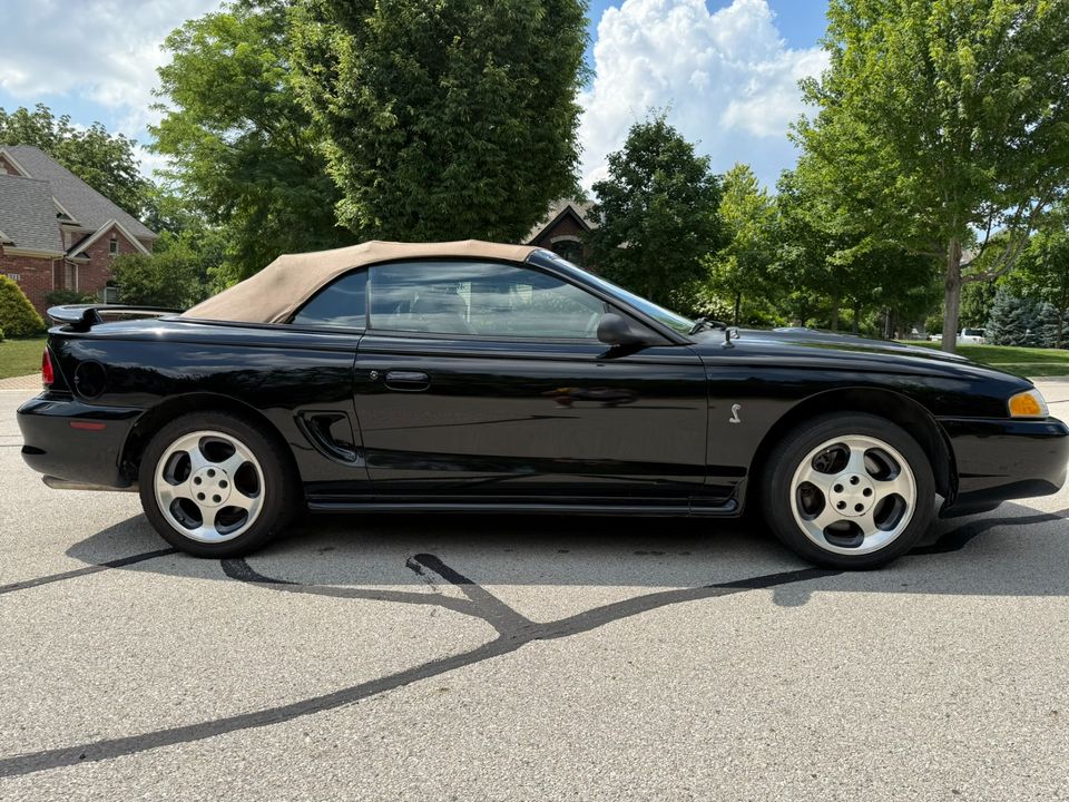 1996 Ford Mustang SVT Cobra