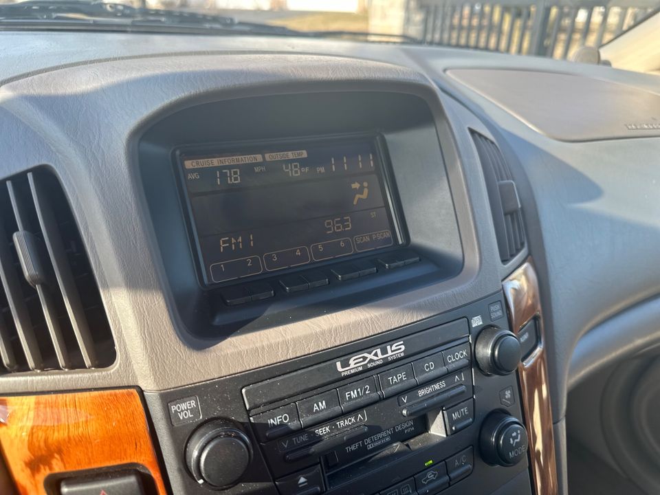 2000 Lexus RX 300
