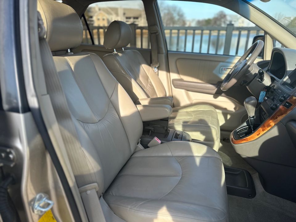 2000 Lexus RX 300