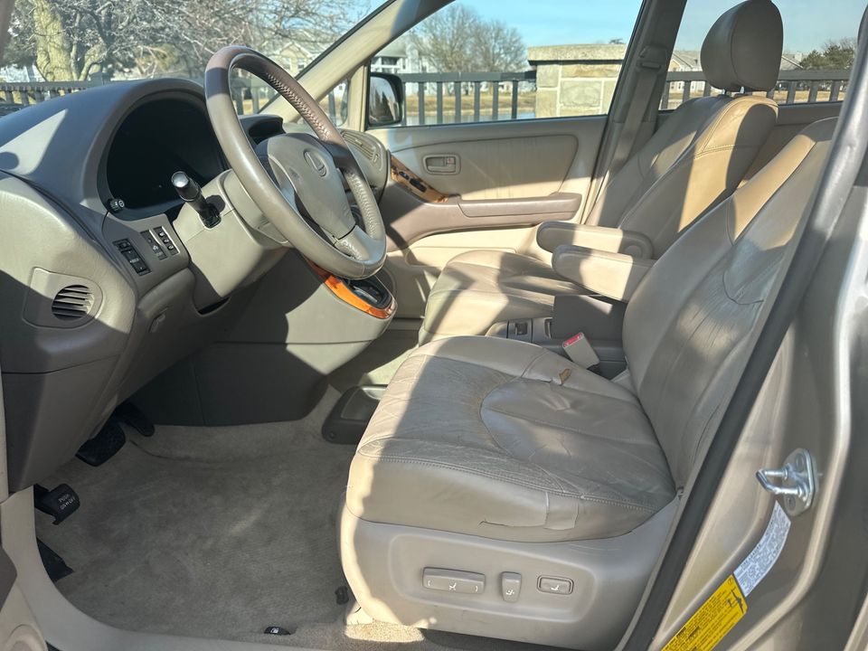 2000 Lexus RX 300
