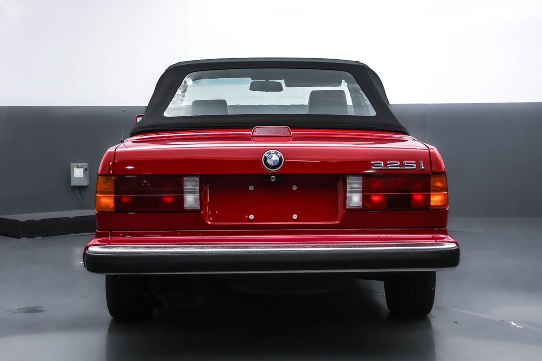 1987 BMW 3 Series